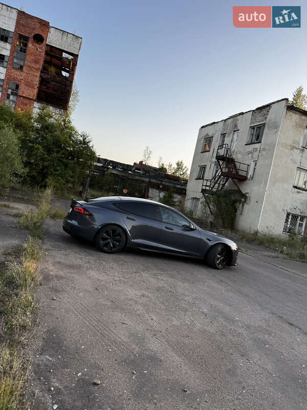 Ліфтбек Tesla Model S 2022 в Калуші