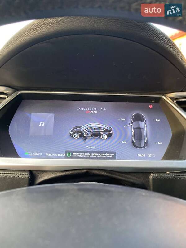 Лифтбек Tesla Model S 2013 в Ивано-Франковске