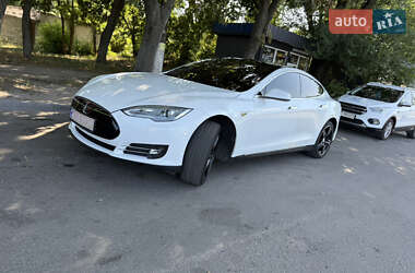 Лифтбек Tesla Model S 2013 в Днепре