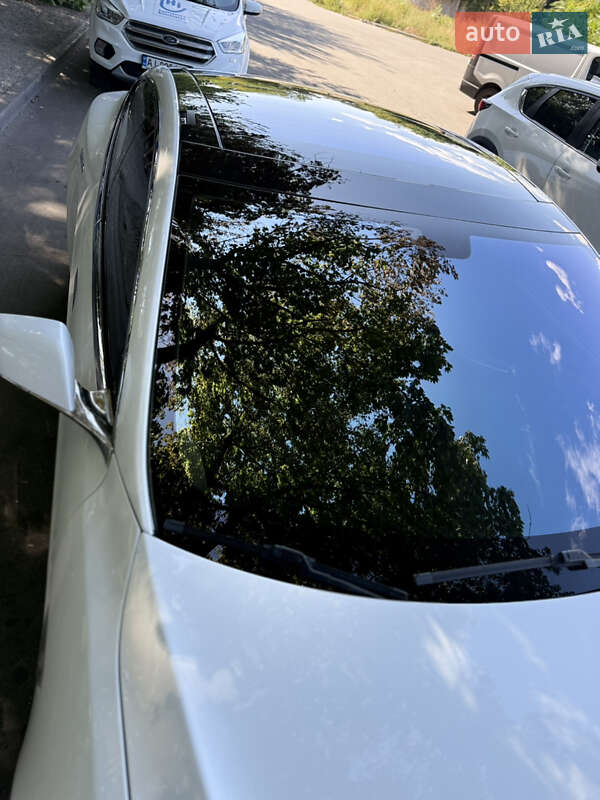 Лифтбек Tesla Model S 2013 в Днепре