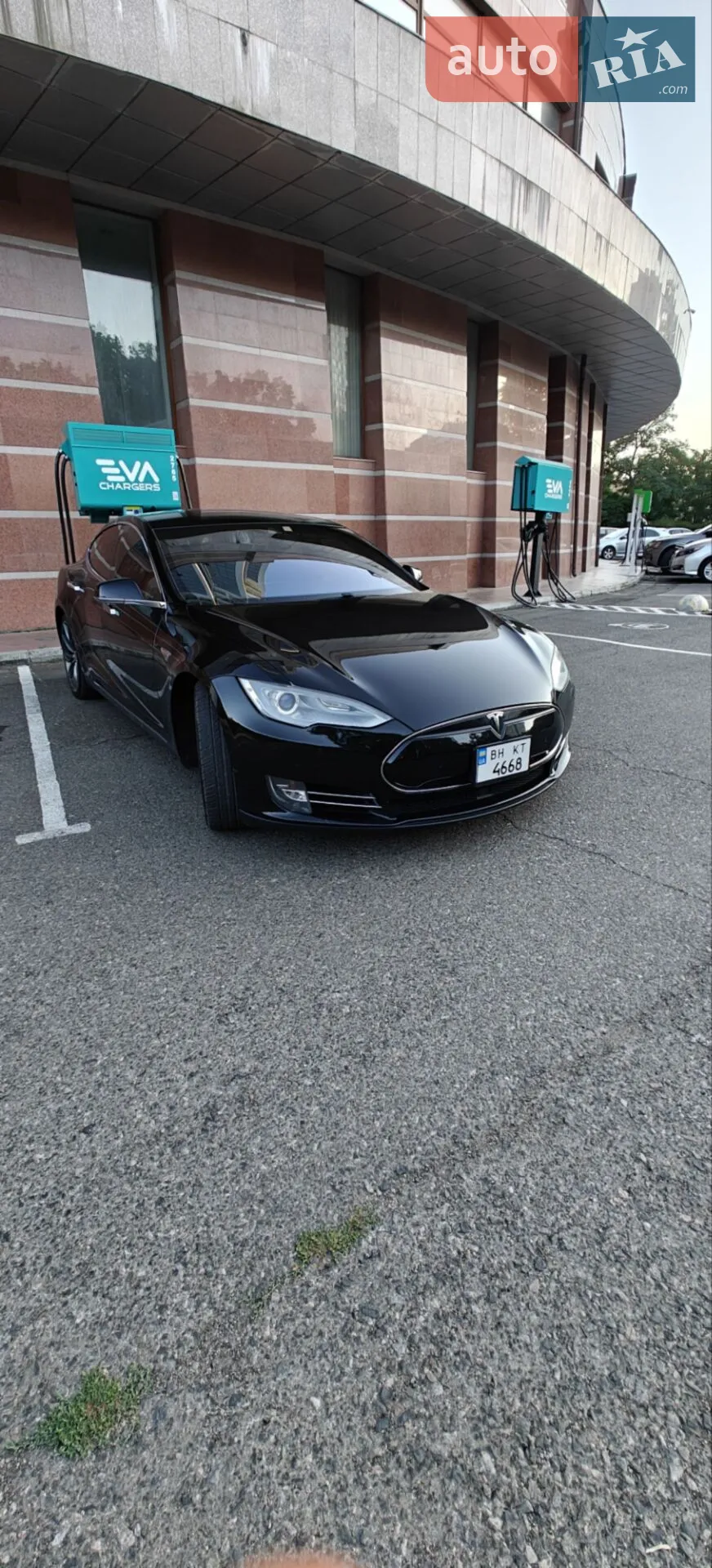 2014 Tesla Model S - мініатюра 21