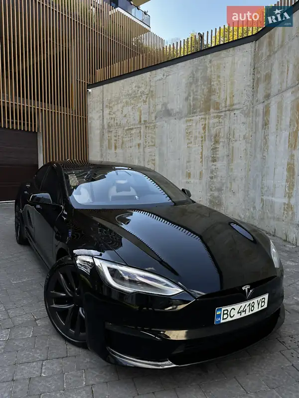 Tesla Model S