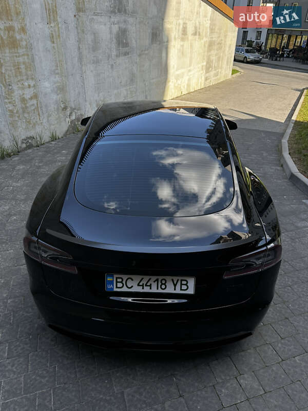 Лифтбек Tesla Model S 2021 в Львове фото 8 Лифтбек Tesla Model S 2021 в Львове