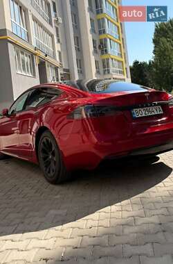 Лифтбек Tesla Model S 2020 в 