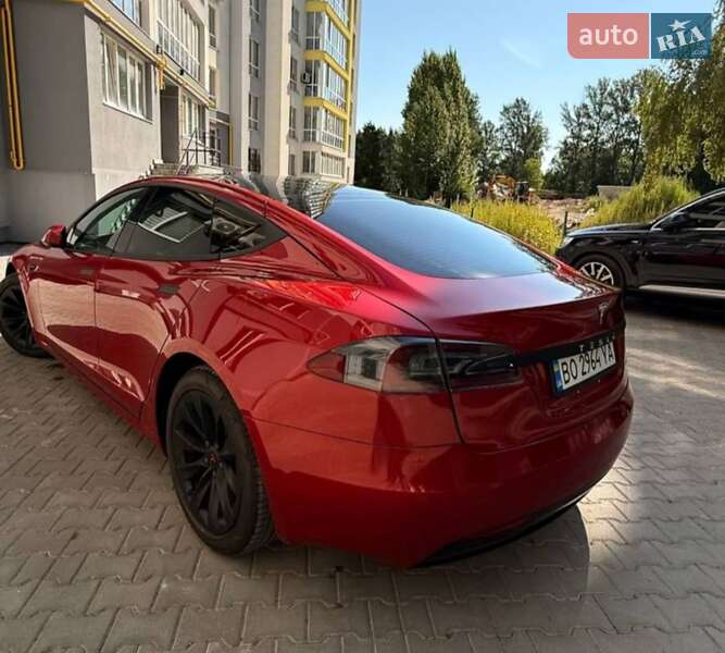 Лифтбек Tesla Model S 2020 в Тернополе