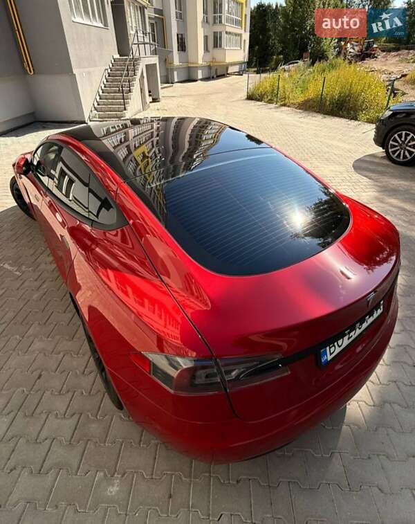 Лифтбек Tesla Model S 2020 в Тернополе