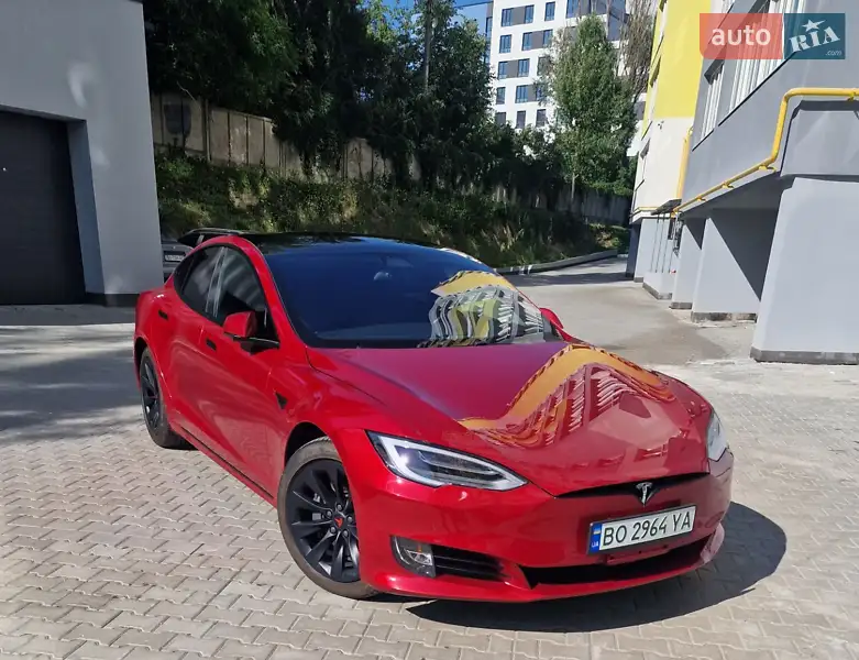 Tesla Model S