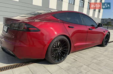 Лифтбек Tesla Model S 2023 в 