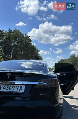 Лифтбек Tesla Model S 2017 в 