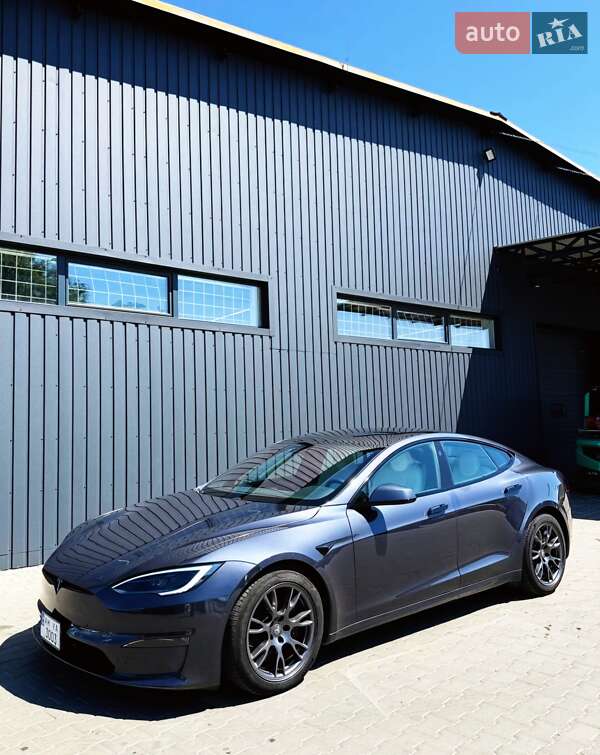 Ліфтбек Tesla Model S 2023 в Овручі