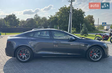 Лифтбек Tesla Model S 2024 в 