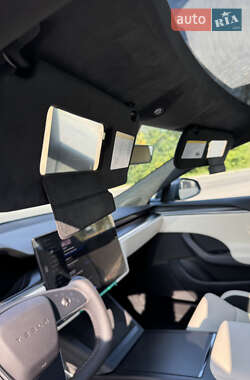 Лифтбек Tesla Model S 2024 в 