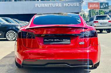 Лифтбек Tesla Model S 2021 в 