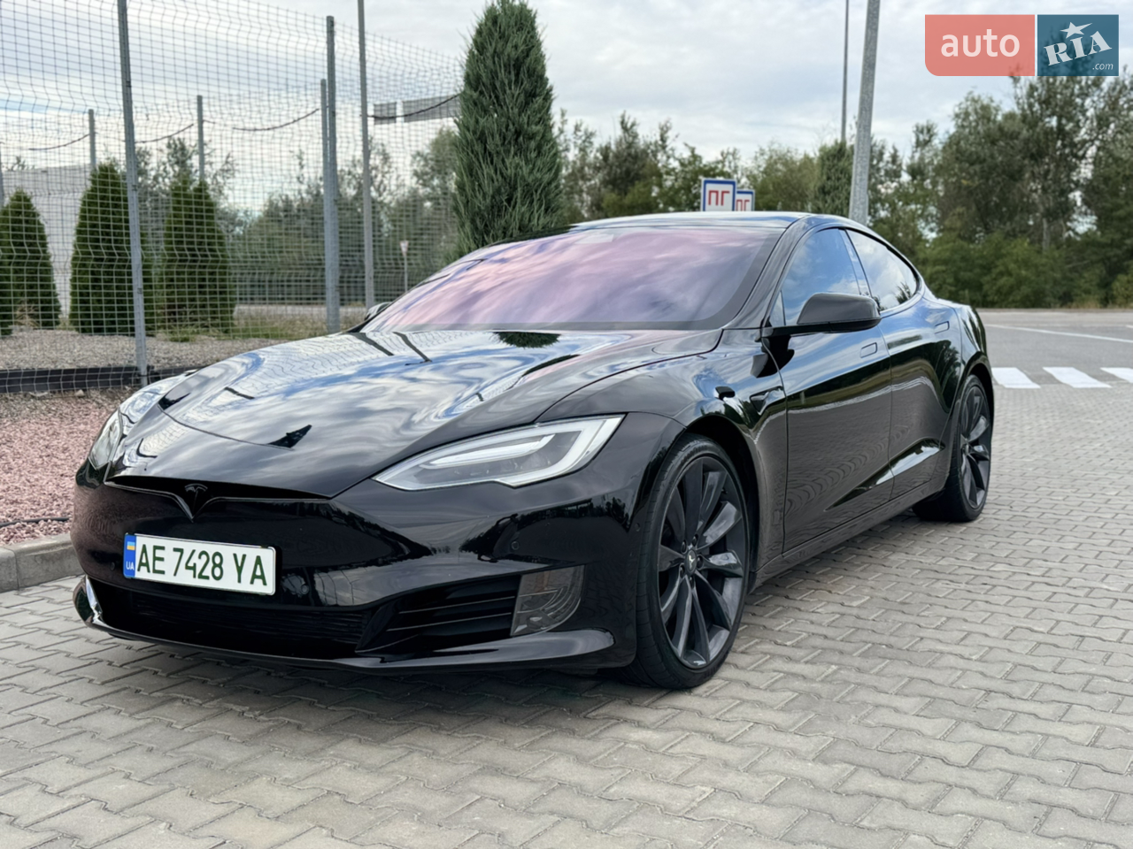 2019 Tesla Model S - мініатюра 29
