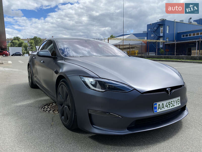 Лифтбек Tesla Model S 2022 в Киеве фото 3 Лифтбек Tesla Model S 2022 в Киеве