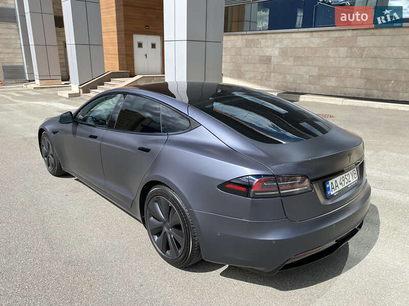 Лифтбек Tesla Model S 2022 в Киеве фото 19 Лифтбек Tesla Model S 2022 в Киеве