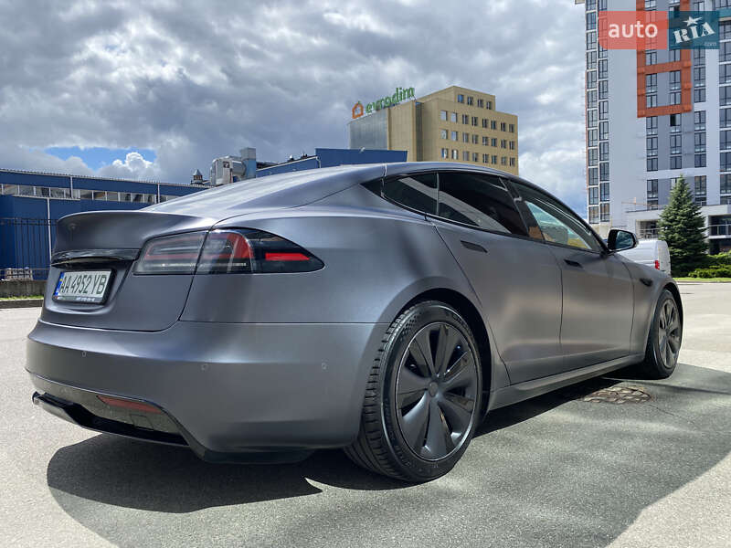 Лифтбек Tesla Model S 2022 в Киеве фото 25 Лифтбек Tesla Model S 2022 в Киеве