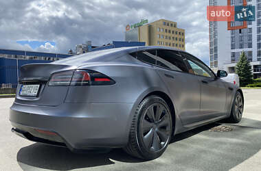 Лифтбек Tesla Model S 2022 в 