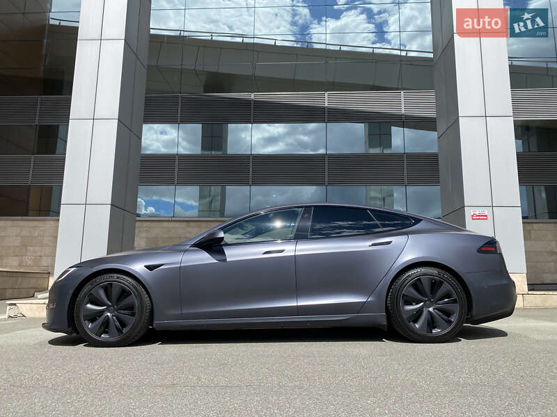 Лифтбек Tesla Model S 2022 в Киеве фото 28 Лифтбек Tesla Model S 2022 в Киеве