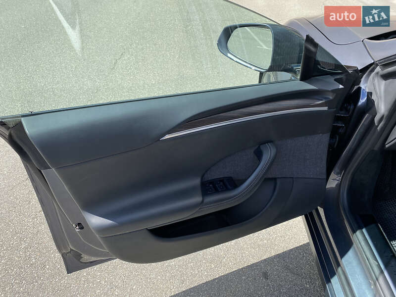 Лифтбек Tesla Model S 2022 в Киеве фото 33 Лифтбек Tesla Model S 2022 в Киеве