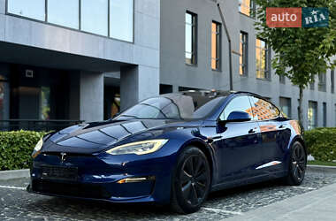 Лифтбек Tesla Model S 2021 в 