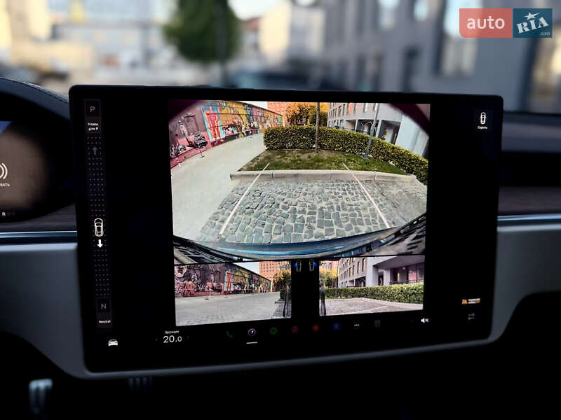 Лифтбек Tesla Model S 2021 в Львове