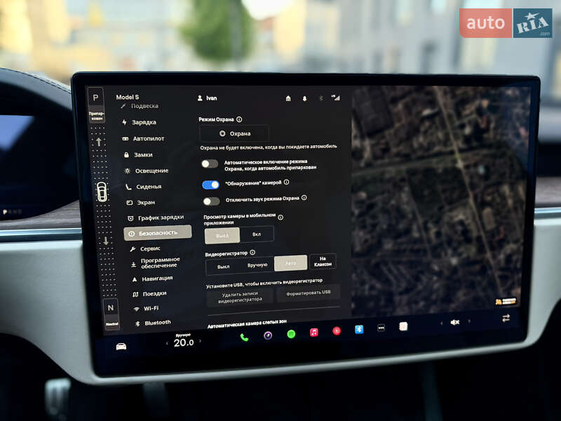 Лифтбек Tesla Model S 2021 в Львове