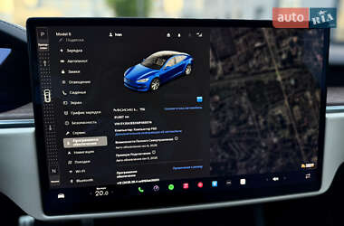 Лифтбек Tesla Model S 2021 в 