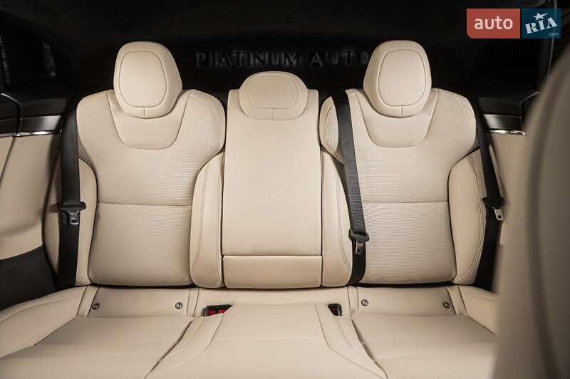 Ліфтбек Tesla Model S 2021 в Одесі фото 31 Ліфтбек Tesla Model S 2021 в Одесі