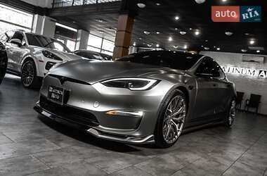 Лифтбек Tesla Model S 2021 в 