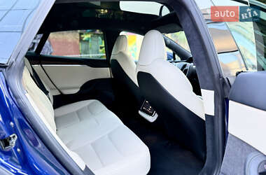 Лифтбек Tesla Model S 2021 в 
