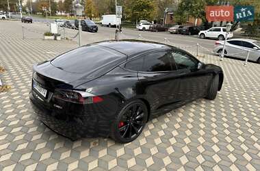 Ліфтбек Tesla Model S 2017 в 