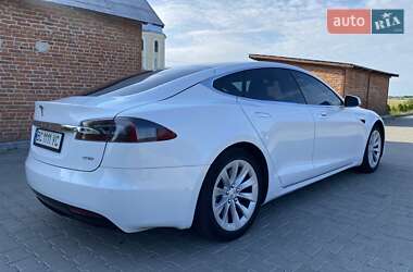 Лифтбек Tesla Model S 2016 в 