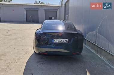 Лифтбек Tesla Model S 2020 в 