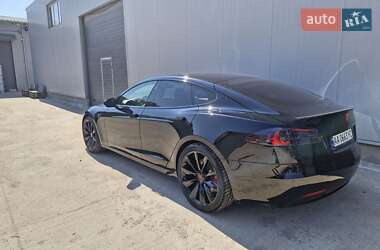 Лифтбек Tesla Model S 2020 в 