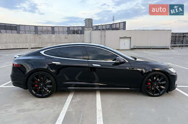 Лифтбек Tesla Model S 2014 в 