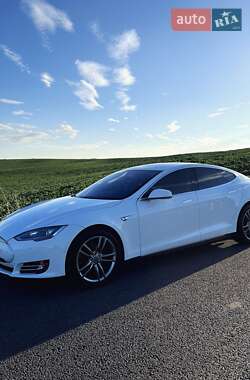 Лифтбек Tesla Model S 2014 в Ровно