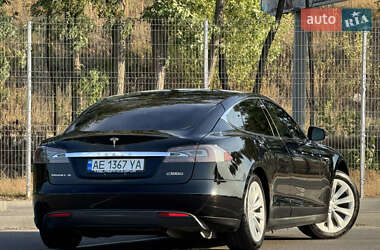 Лифтбек Tesla Model S 2013 в 