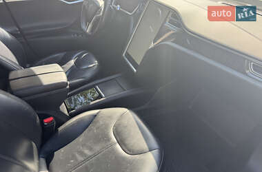 Ліфтбек Tesla Model S 2014 в 