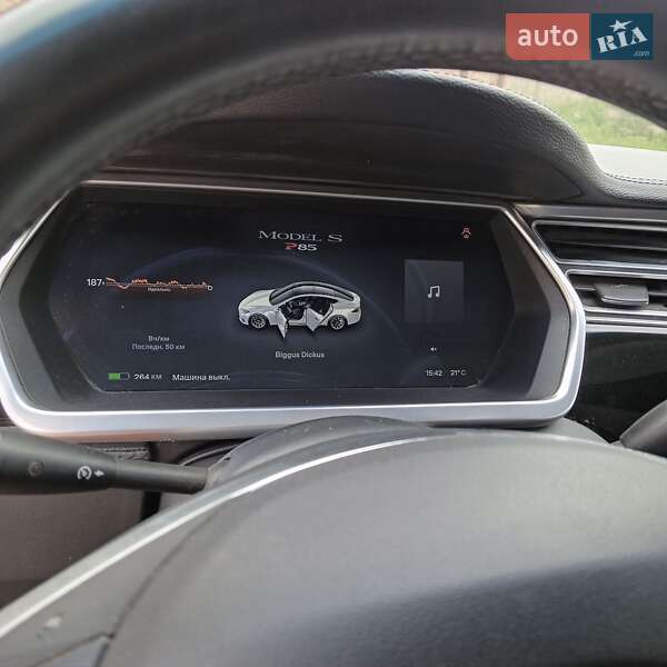 Лифтбек Tesla Model S 2013 в Ивано-Франковске