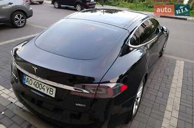 Лифтбек Tesla Model S 2019 в 