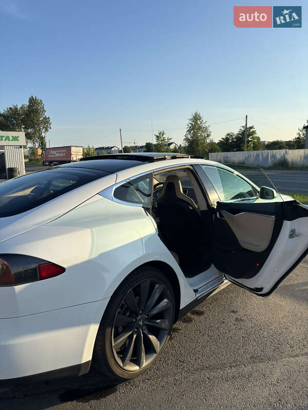 Лифтбек Tesla Model S 2012 в Луцке фото 38 Лифтбек Tesla Model S 2012 в Луцке