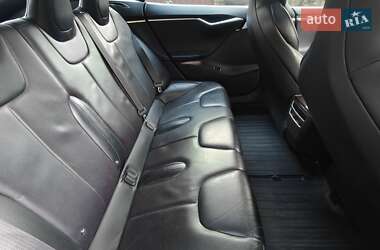 Лифтбек Tesla Model S 2016 в 