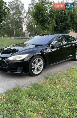 Лифтбек Tesla Model S 2015 в Харькове