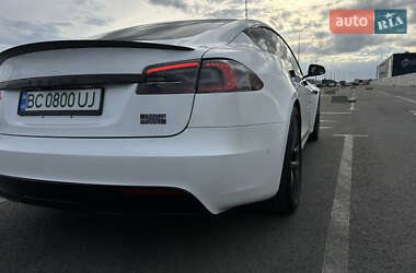 Ліфтбек Tesla Model S 2021 в 