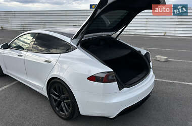 Ліфтбек Tesla Model S 2021 в 