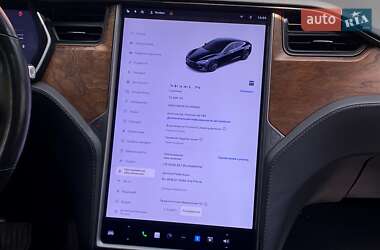 Лифтбек Tesla Model S 2020 в 
