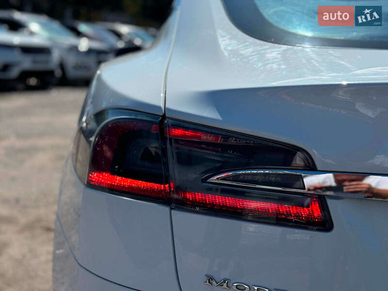 Лифтбек Tesla Model S 2013 в Виннице фото 9 Лифтбек Tesla Model S 2013 в Виннице
