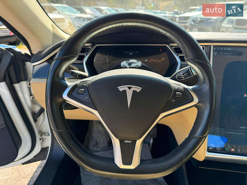Лифтбек Tesla Model S 2013 в Виннице фото 34 Лифтбек Tesla Model S 2013 в Виннице