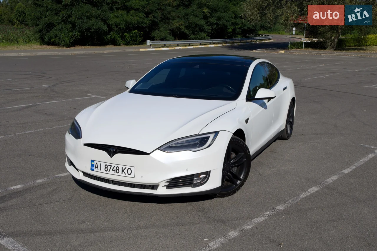 2014 Tesla Model S - мініатюра 32
